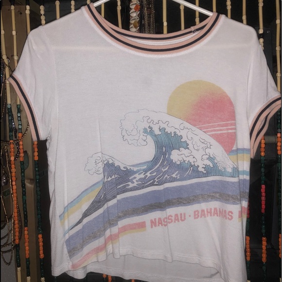Nassau Bahamas Shirt - Picture 3 of 3
